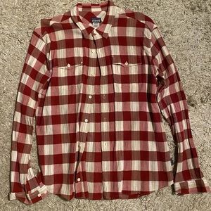 Patagonia red check button down long sleeve shirt